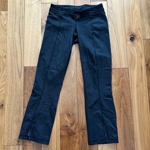 Lululemon Pants Belt It Out Crop Pants Dark Denim color Size 4